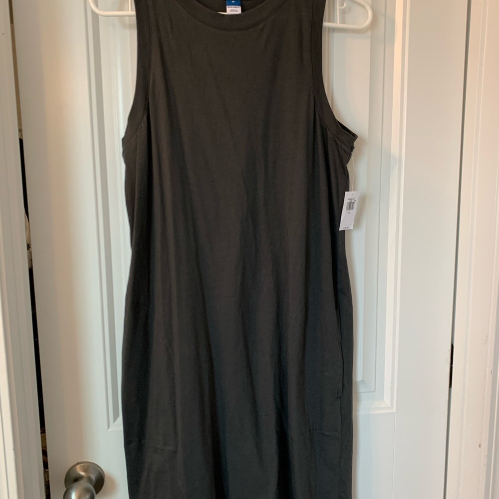 Old Navy- Dark Gray Sleeveless Dress with pockets